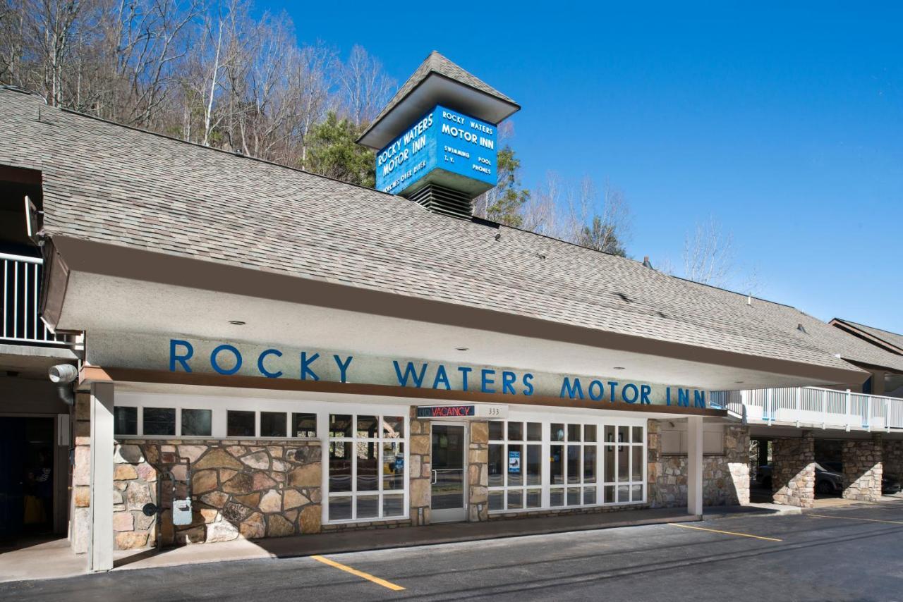 Rocky Waters Motor Inn Gatlinburg Exteriör bild